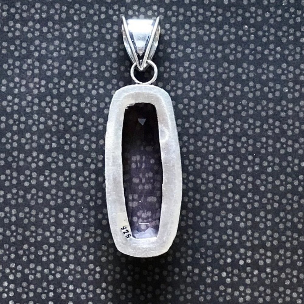 Light Pink Topaz Gemstone Pendant - Picture 2 of 9